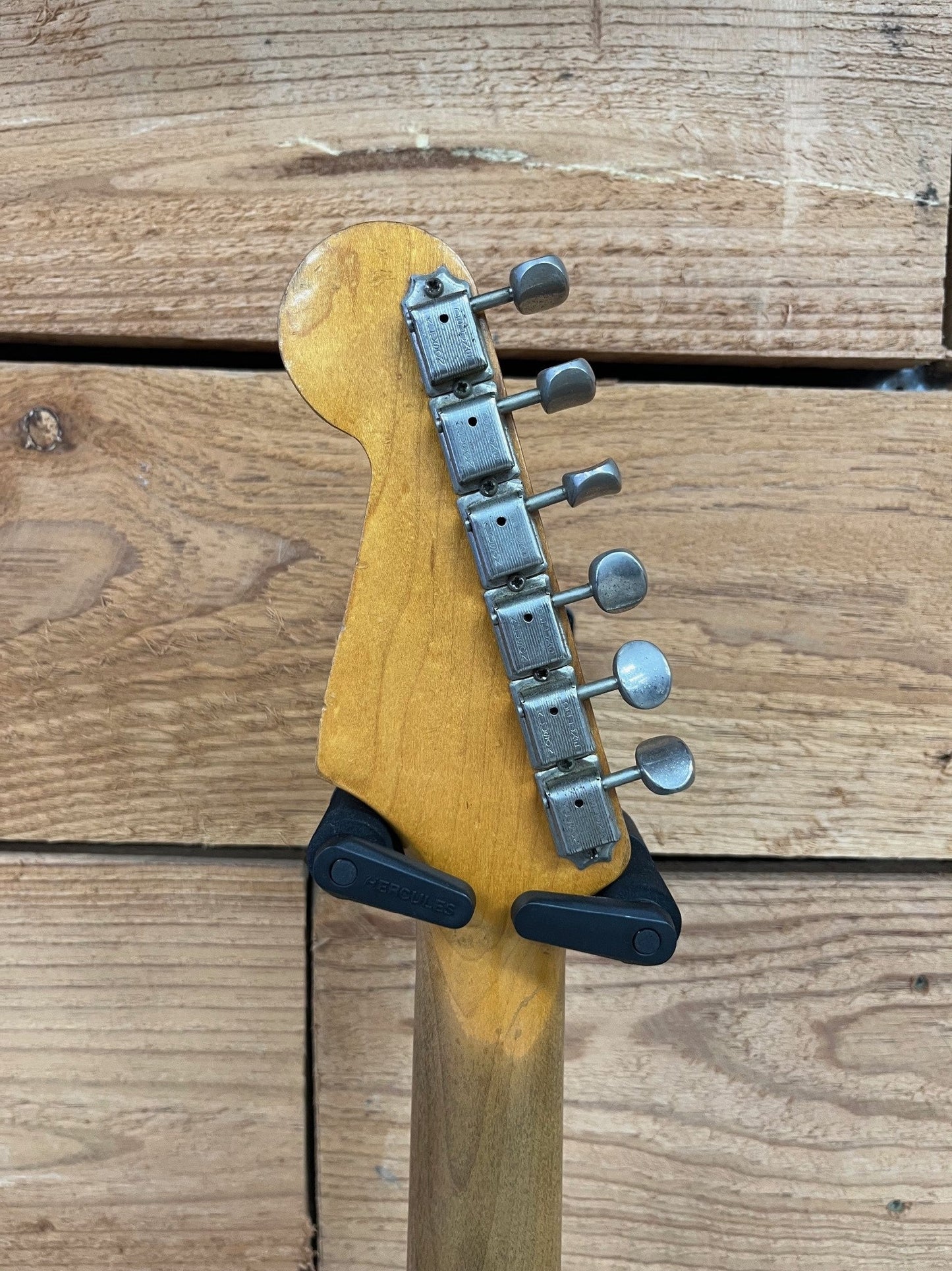 VINTAGE - 1966 STRATOCASTER NATURAL RW - FENDER 70'S CASE