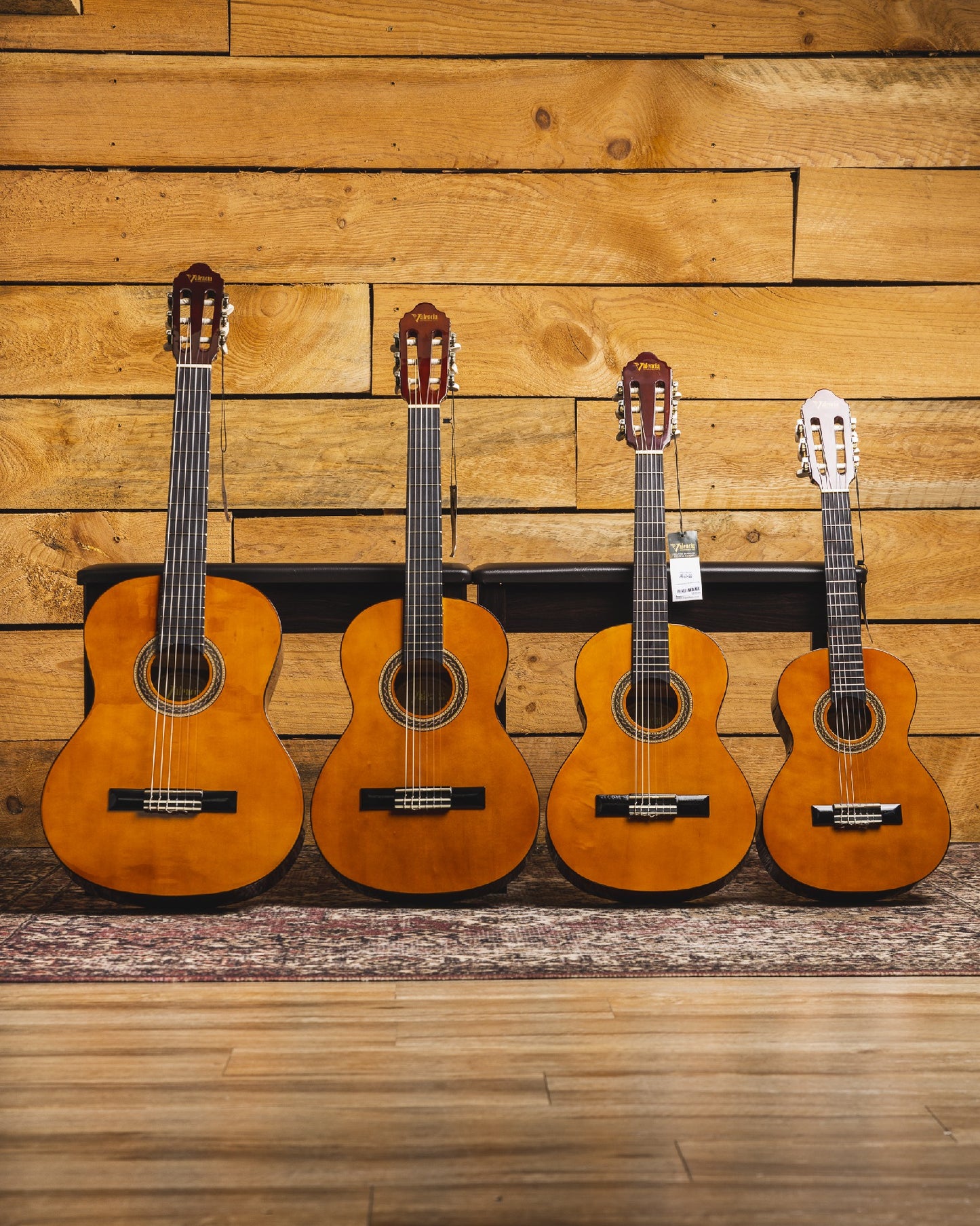 VALENCIA VC101 1/4 CLASSICAL GUITAR